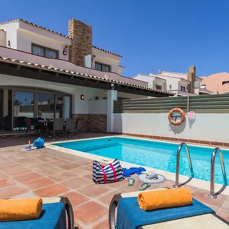 Villa Villas Tulipanes *